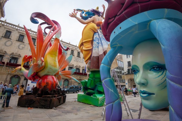 Alicante asigna cerca de 150.000 euros para las hogueras oficiales de 2024
