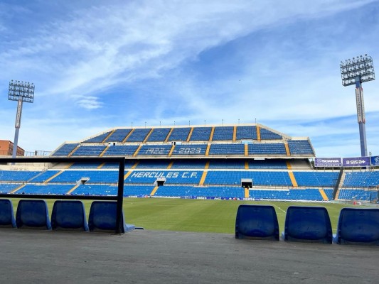 El Hércules supera los 4000 abonados
