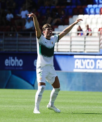 El Elche no cierra la puerta a la salida de Raúl 'Guti'