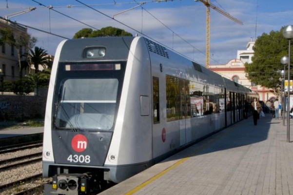 Denuncian la desprotección de los vigilantes de seguridad en la estación de FGV de Bétera
