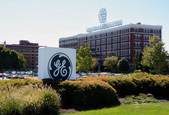 Indra y el gigante mundial General Electric ofrecerán soluciones y servicios