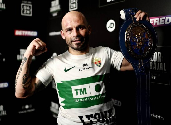 Kiko Martínez anuncia su retirada definitiva de la competición
