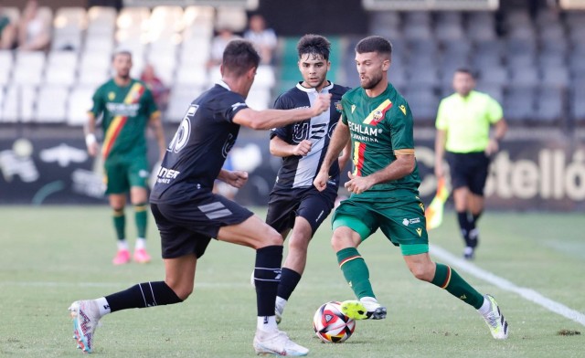 El Castellón pierde en casa ante el Cornellà en su última prueba antes de la Liga 