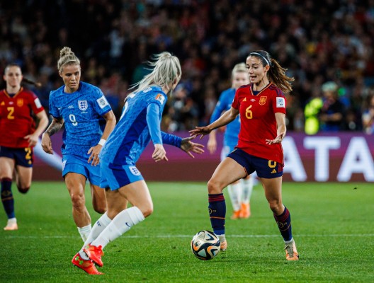Aitana Bonmatí, mejor jugadora del Mundial, Salma mejor joven
