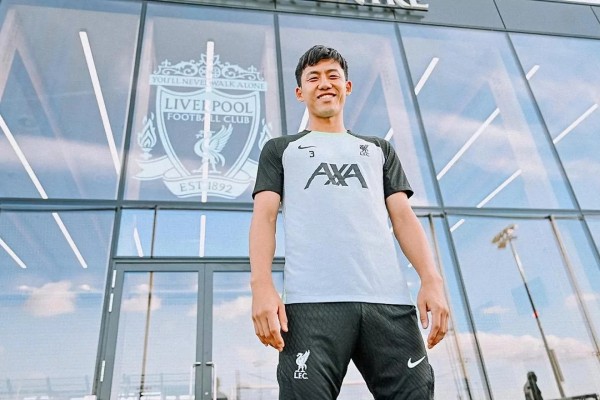 El Liverpool sorprende con el fichaje de Wataru Endo, del Stuttgart, por 23 millones
