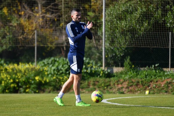 Datkovic pide no viajar con el Efesé a Andorra para fichar por un club extranjero 