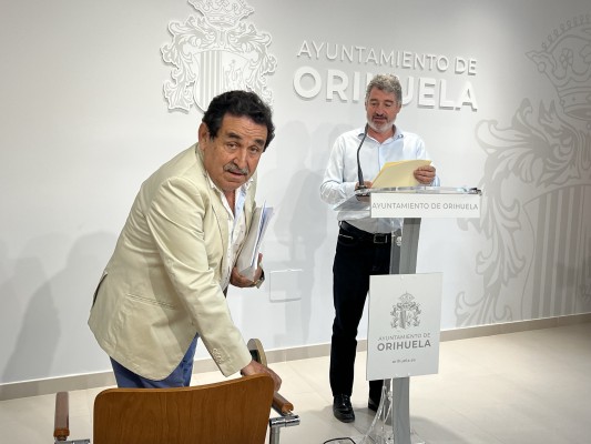 Orihuela alcanza los 23 asesores: iguala al gobierno anterior pero son más caros, 793.400 euros anuales