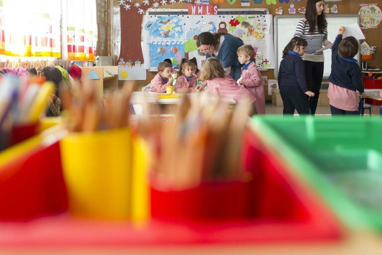 Educación publica las adjudicaciones de plazas docentes de Primaria
