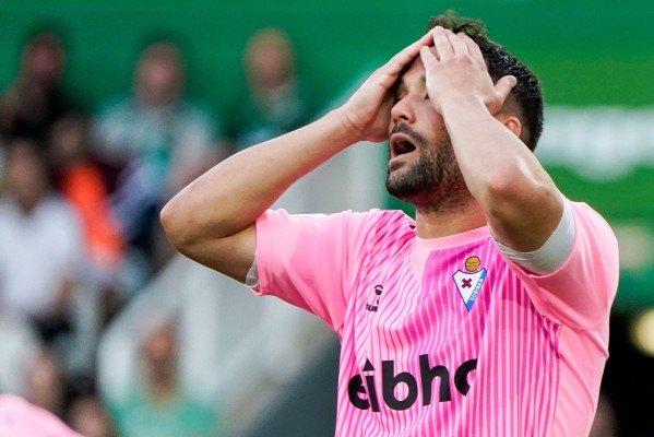El Eibar como el Elche, con el pie cambiado