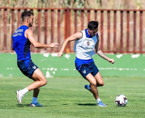 El Levante también inscribe a Blesa