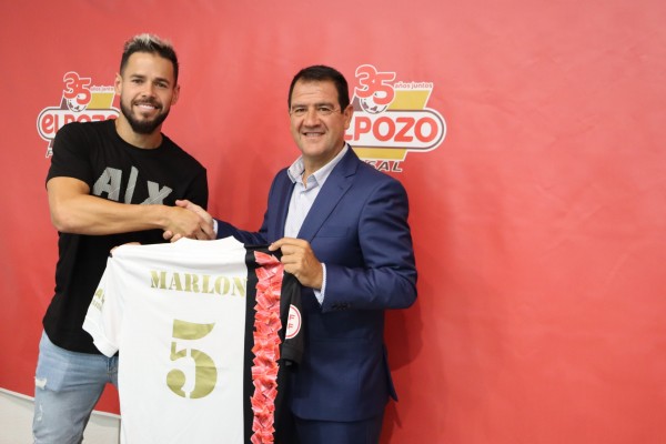 Marlon cambia el Palma campeón de Europa por ElPozo, 