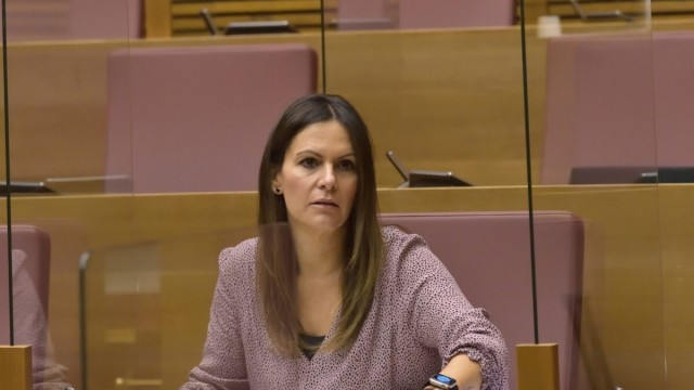 El PP pide conocer si se habían hecho los cambios necesarios para adjudicar 