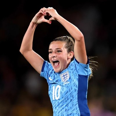 Inglaterra supera a Australia y se medirá a España en la final
