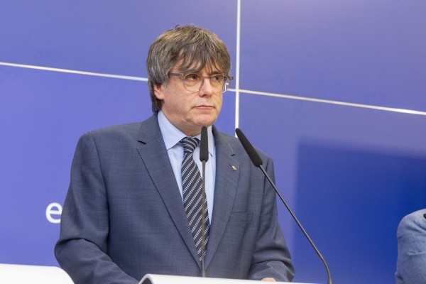 Puigdemont pide 