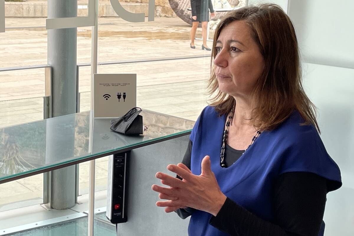 El PSOE propone a Armengol como presidenta del Congreso y a Vara como vicepresidente del Senado