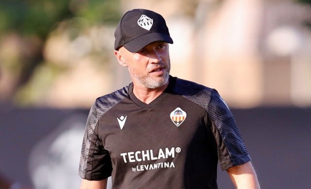 Schreuder busca el equilibrio 