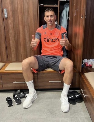 Guaita tira de ironía para quejarse de su no convocatoria con el Crystal Palace