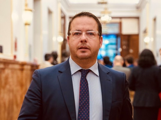 Agustín Almodóbar exige al Gobierno en funciones 