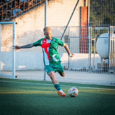 El mediocentro Sergio Gil, primer lesionado de gravedad en la pretemporada del Alcoyano