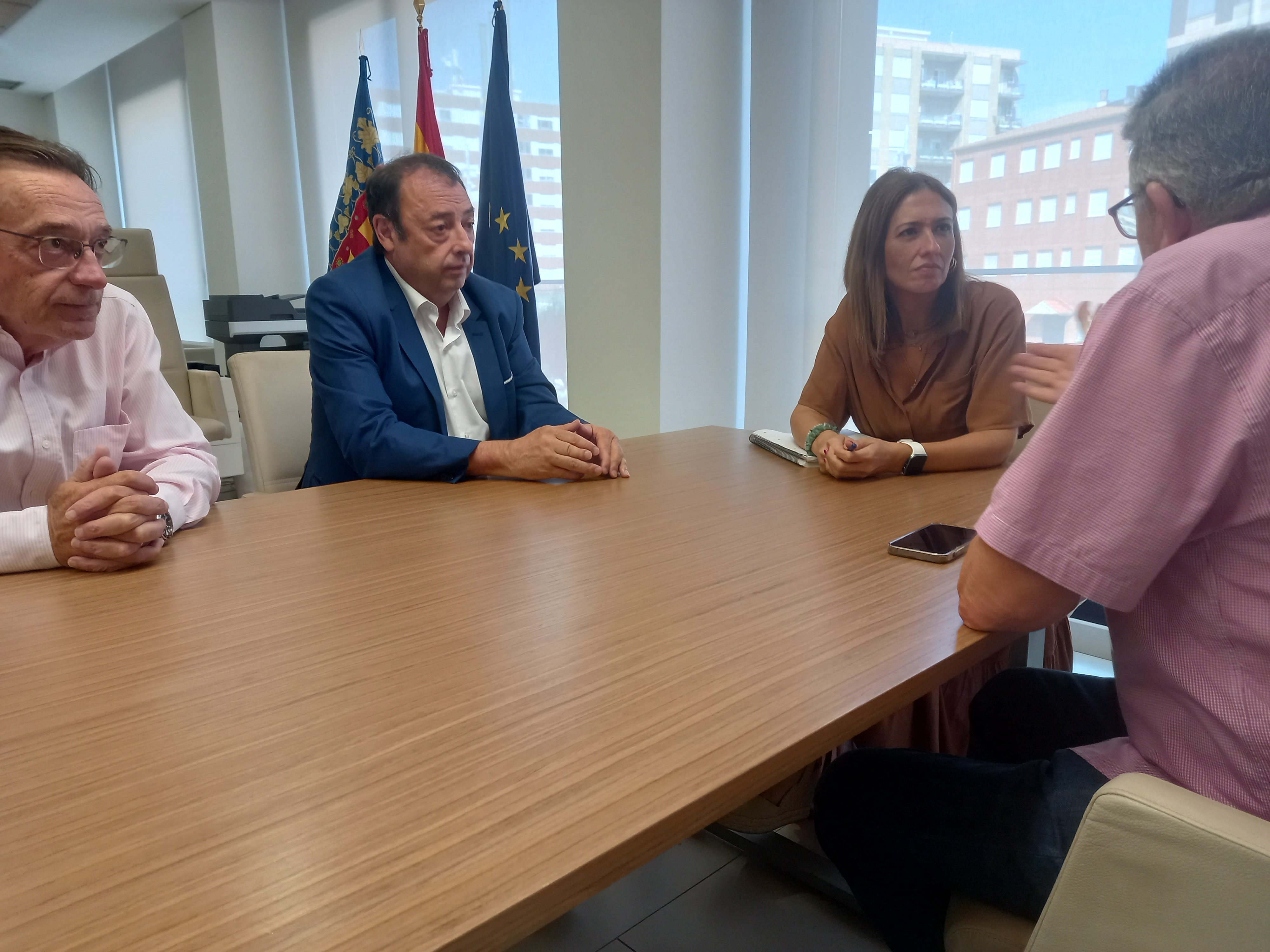 Asebec traslada a la alcaldesa de Almassora la 