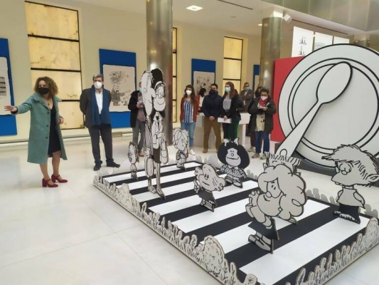 Benicarló se rinde al humor de Quino y Mafalda