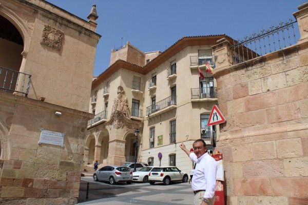 La Torre del Reloj de Lorca podría acoger un mirador de la fachada principal de San Patricio

