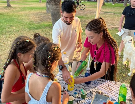 Castelló fomenta el cuidado y la limpieza de las playas del Grao a través de talleres ecológicos