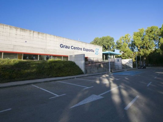 El Centro Deportivo de la playa de Gandia cierra hasta el 4 de septiembre para mejorar la instalación