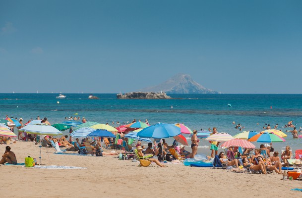 La inteligencia artificial augura cifras históricas para el turismo de la Región este verano
