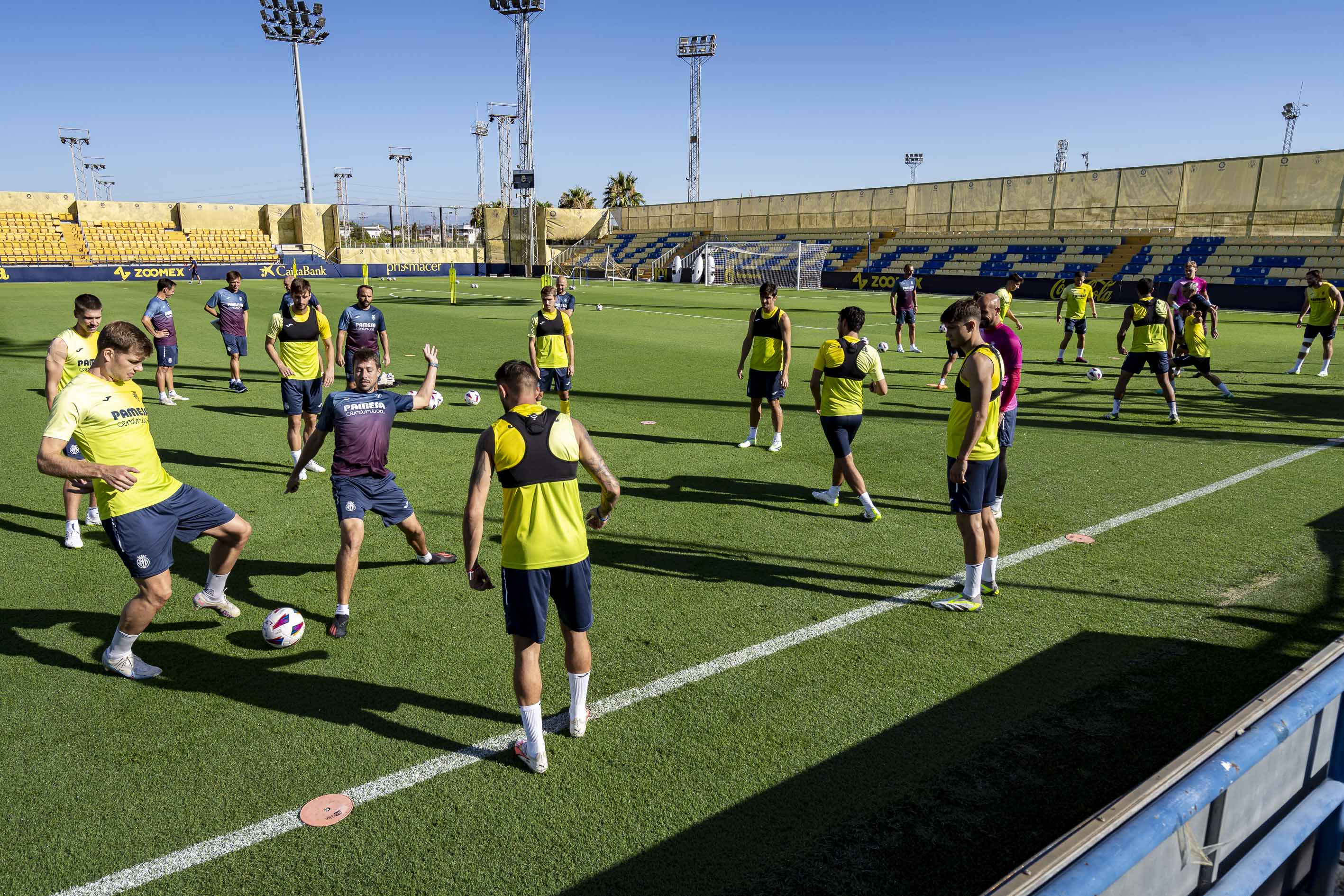 El Villarreal arranca la semana pendiente de la recuperación de sus lesionados