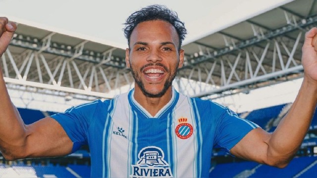 Braithwaite aparece de nuevo en el horizonte valencianista