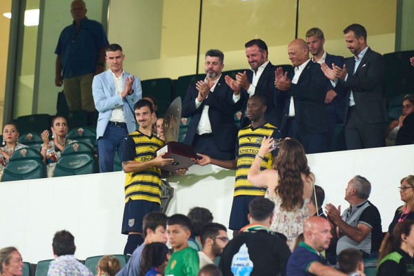 El Parma se lleva en los penaltis la LXII edición del trofeo Festa d' Elx