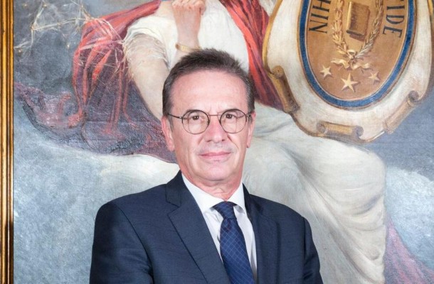 El Colegio Notarial de Valencia deberá publicitar sus funciones y actividades públicas