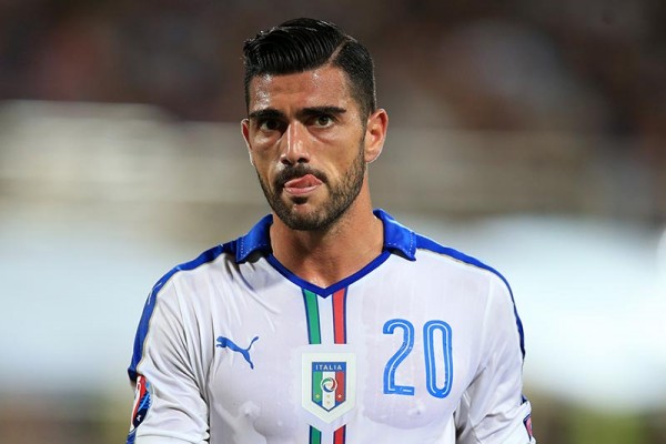 Pellè, expulsado de la concentración italiana tras negarse a dar la mano a Ventura