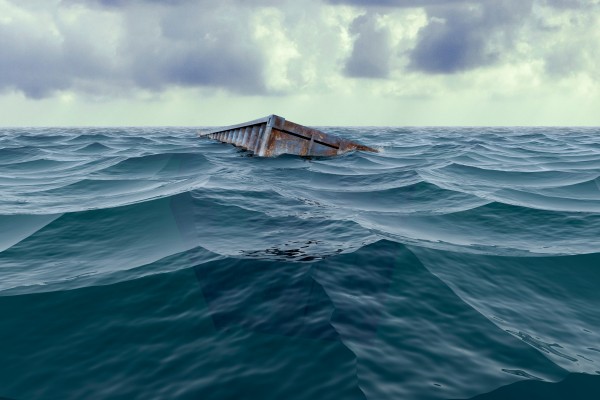 Un proyecto de PortCastelló evita la pérdida de contenedores en el mar y los mantiene a flote