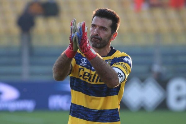 Gianluigi Buffon deja el fútbol a los 45 años

