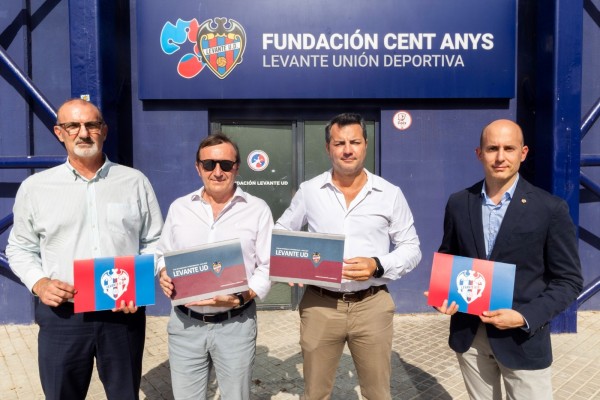 La propuesta de Valiente: capitalizar la Fundación... 