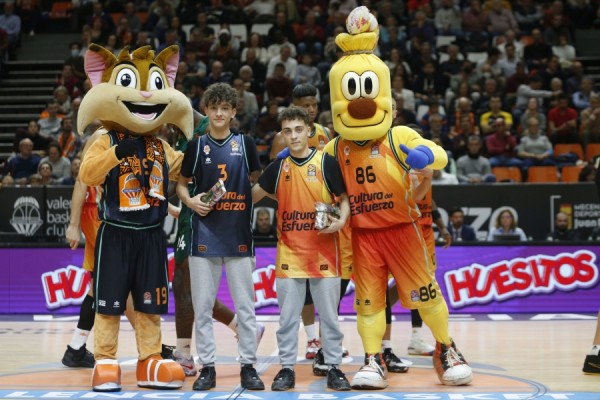 Chocolates Valor seguirá dos años más como patrocinador oficial del Valencia Basket
