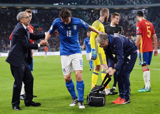 Montolivo se rompe el ligamento y no vendrá al VCF esta temporada