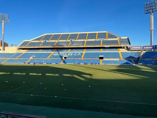 La campaña de abonos del Hércules vuelve a encallar en las mismas rocas que hace un año