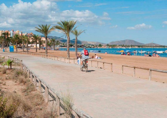 Playa Honda y Cartagena presumen de calidad de vida: son dos de las localidades costeras más baratas para tener casa 