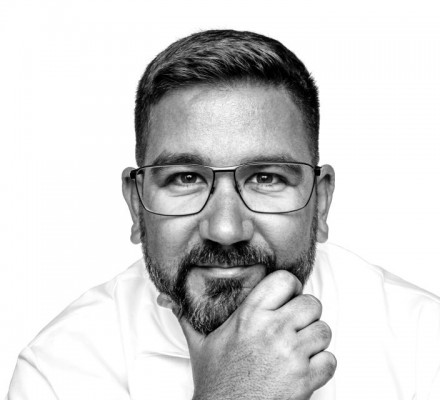 El chef malagueño Dani García impulsa la formación en hostelería con Cesur
