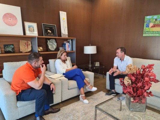 La Generalitat mantiene su compromiso de construir dos residencias en Riba-roja de Túria