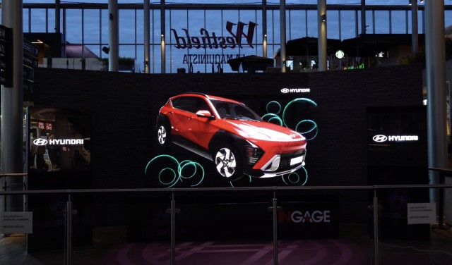 Hyundai lanza el nuevo Kona con un holograma 3D