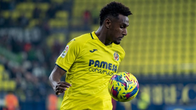 El Villarreal renueva a Haissem Hassan y lo cede al Sporting de Gijón

