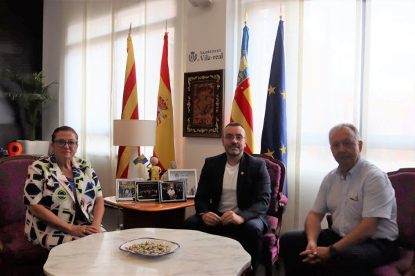 Vila-real obrirà una oficina de captació d'inversions amb el suport de la Cambra de Comerç