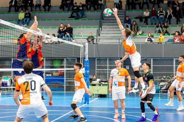 Petrer destinará más de 100.000 euros a apoyar a las entidades deportivas locales