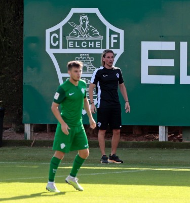 Días de fichajes en el Elche