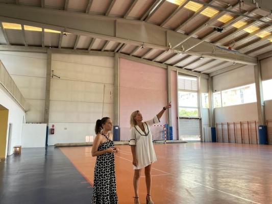 Castelló mejorará las condiciones del campo Javier Marquina y de la piscina Emilio Fabregat del Grau
