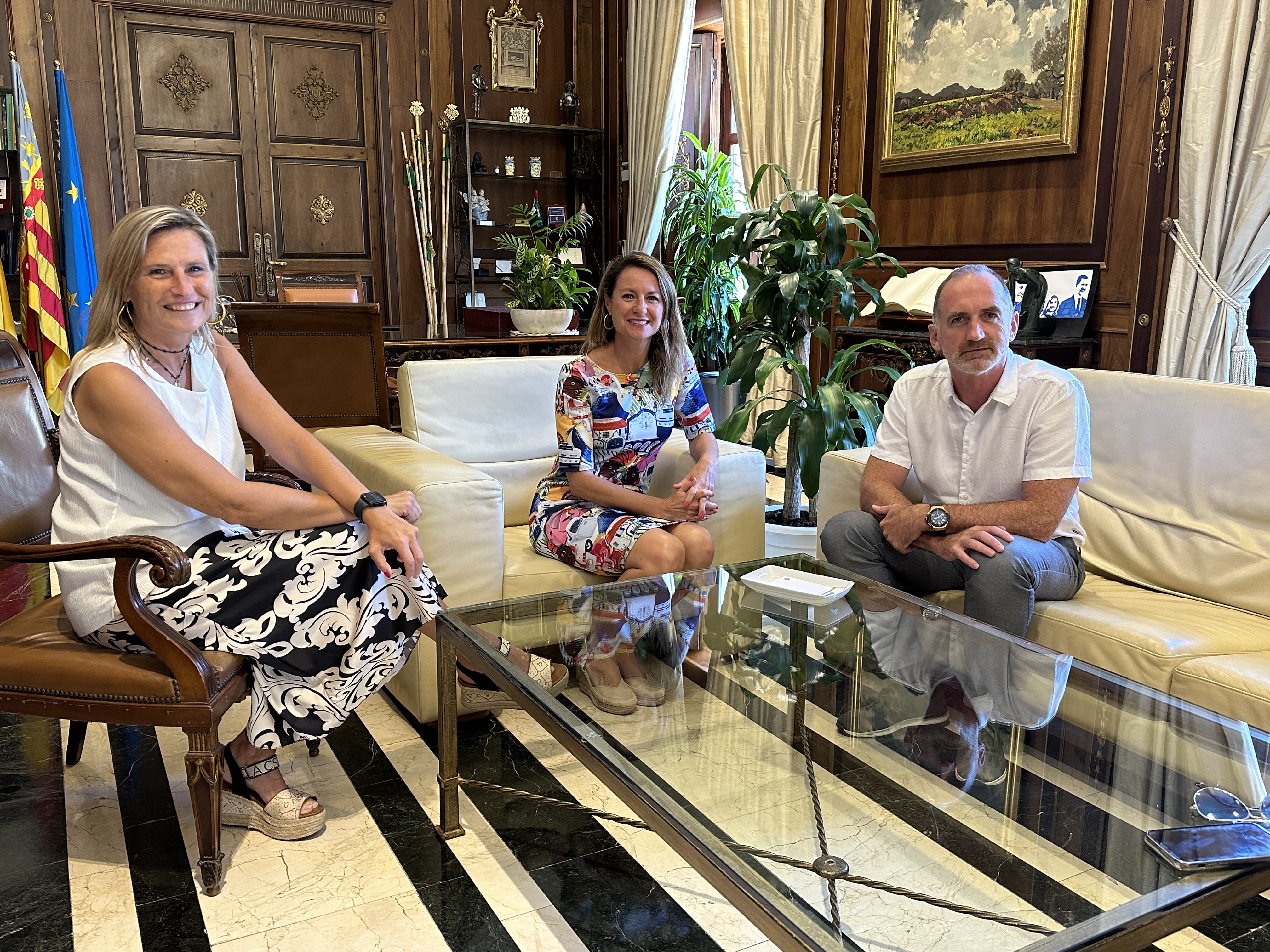 El Ayuntamiento y el CD Castellón crean una mesa de trabajo para acometer la reforma de Castalia